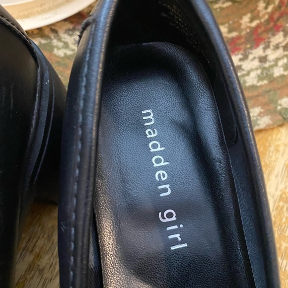 Madden Girl Shoes - Picture 6 of 7